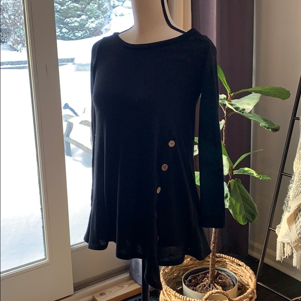Black knit sweater with button detail - Picture 2 of 2
